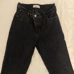 Black 90s Straight Ultra High Rise Jeans